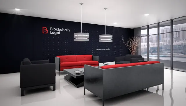 Blockchain Legal – logo v zasedací místnosti